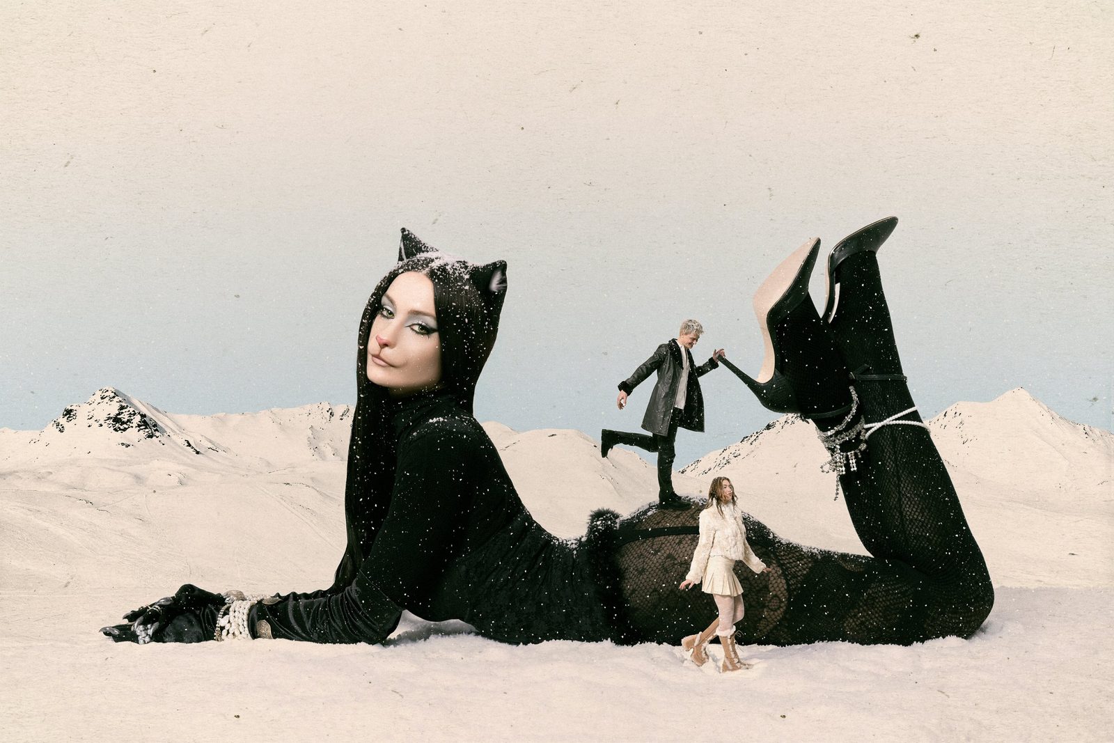 THE YULE CAT — photo 4 by Edgars Hecmatyars