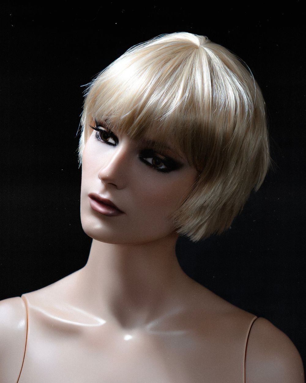 MANNEQUINS — photo 2 by Edgars Hecmatyars